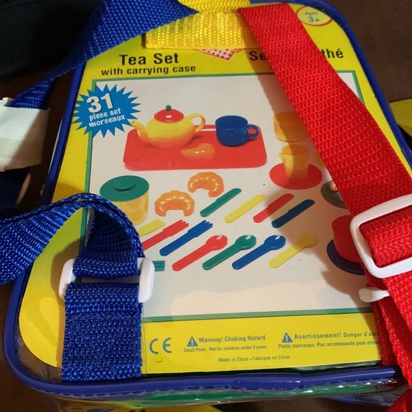 🆕 Two Clear Kid Size Backpacks filled with plastic,TOY, Kitchen play sets - Picture 8 of 9